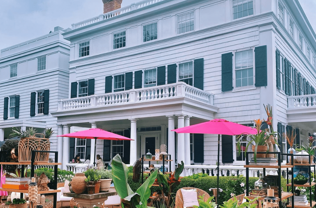 Topping-Rose-House -Hero